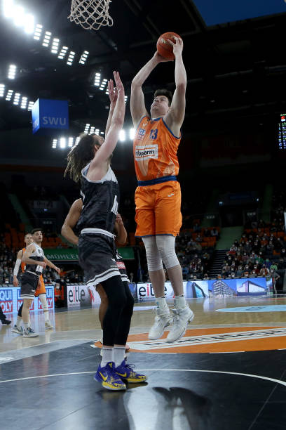 更通过比赛 更通过比赛