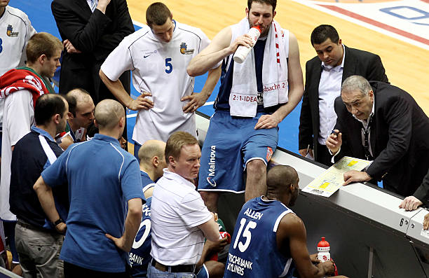 多次上演类 多次上演类