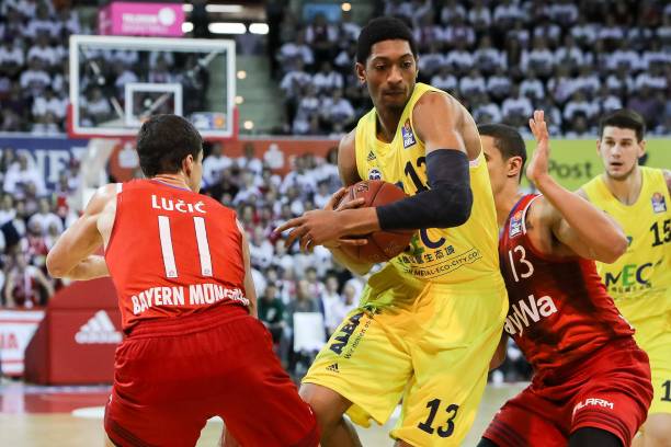 偷看美女 偷看美女