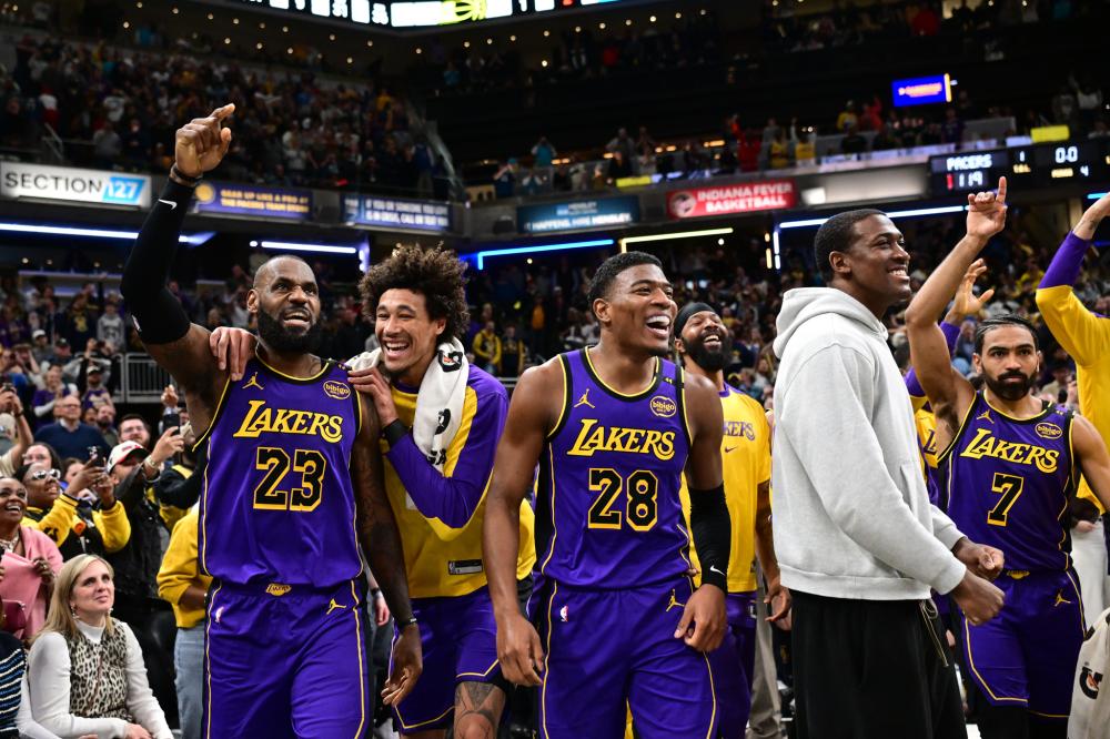 月将是见证 月将是见证