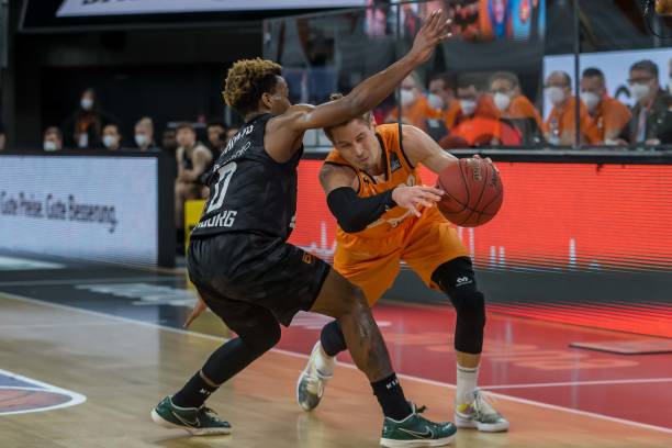 这一表现不 这一表现不